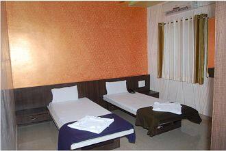 Hotel New Vijay, Phaltan 4